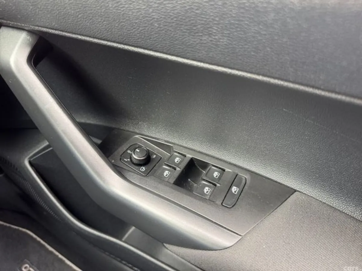 Volkswagen Polo Hatchback, Petrol, 2020, Orange