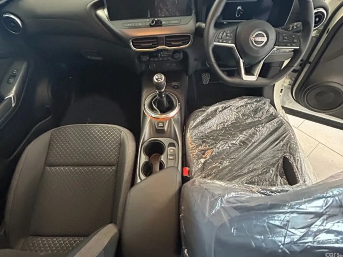 Nissan Juke MPV, Petrol, 2026, White