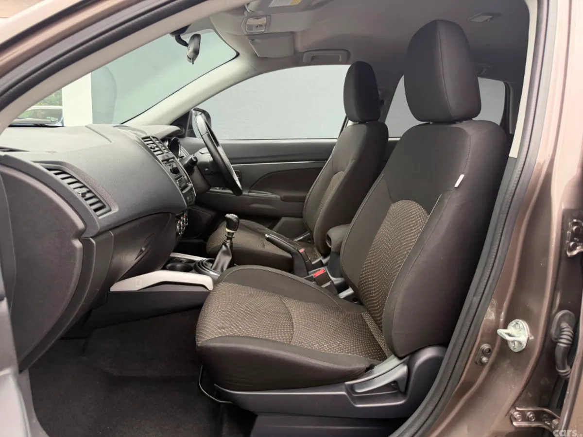 Mitsubishi ASX Estate, Diesel, 2013, Brown