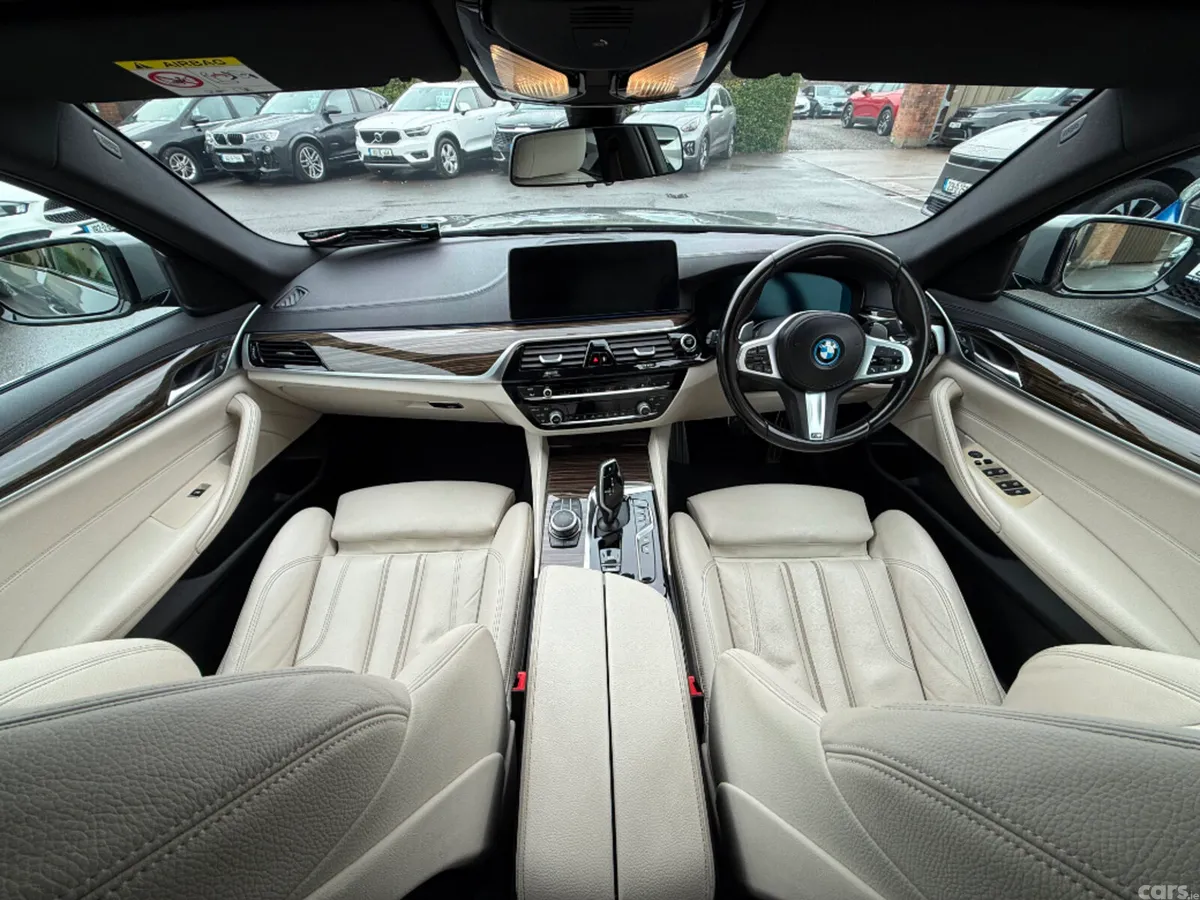 BMW 5-Series Saloon, Petrol Plug-in Hybrid, 2022, Grey