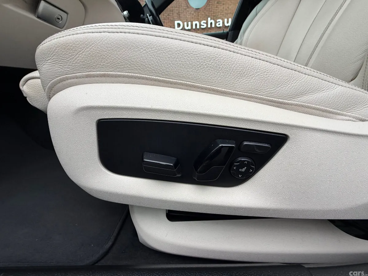 BMW 5-Series Saloon, Petrol Plug-in Hybrid, 2022, Grey