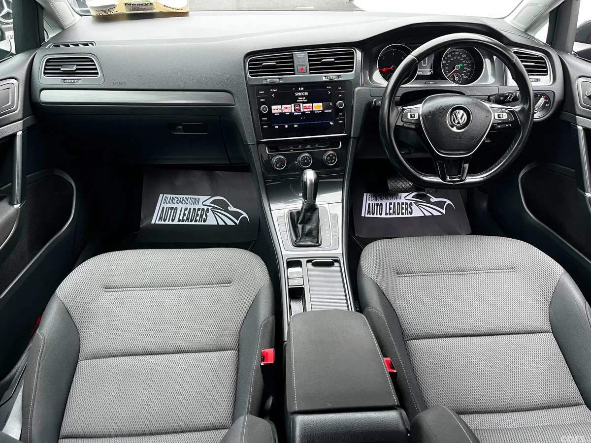 Volkswagen Golf Hatchback, Diesel, 2019, Grey