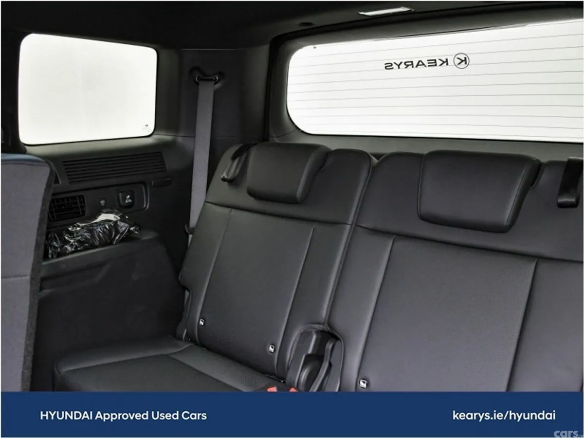 Hyundai Santa Fe SUV, Petrol Plug-in Hybrid, 2025, Black