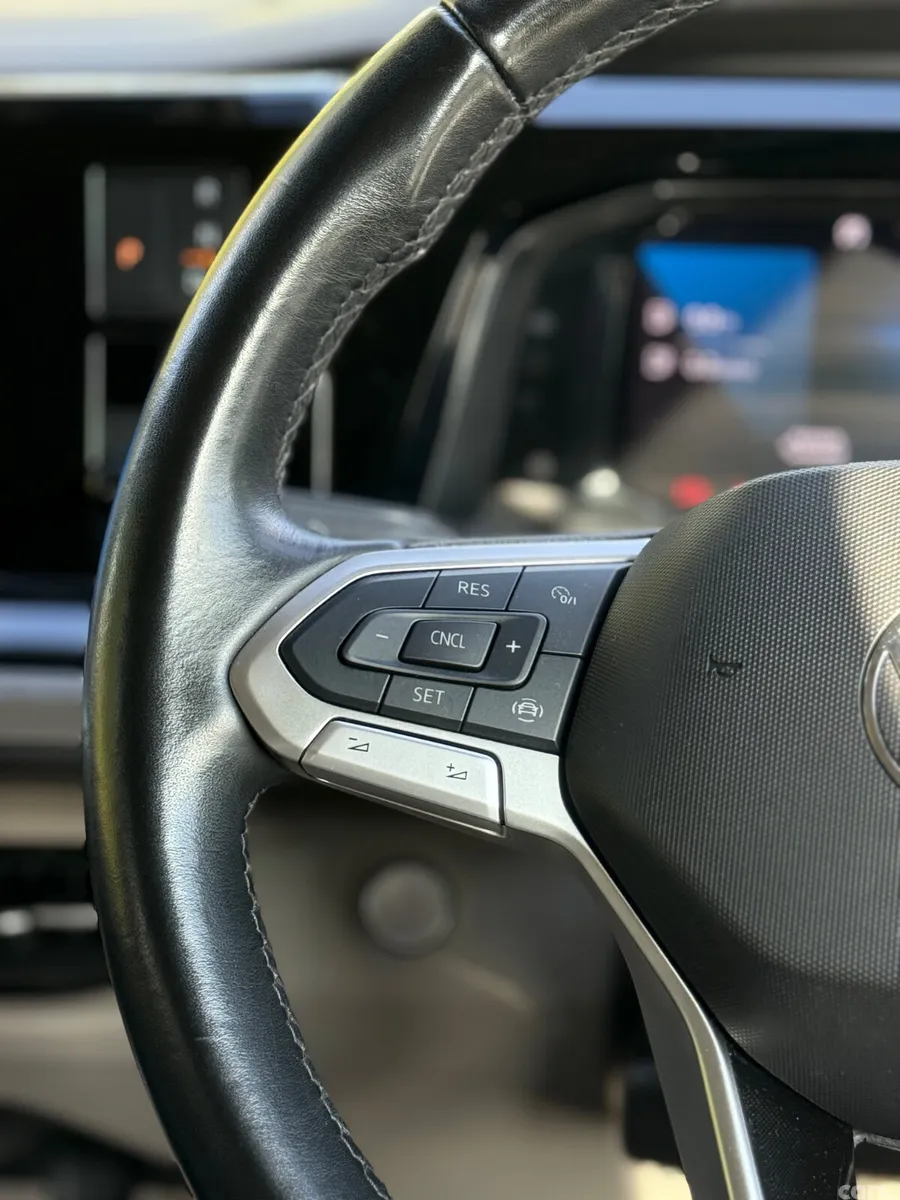 Volkswagen Multivan MPV, Petrol Plug-in Hybrid, 2024, Grey
