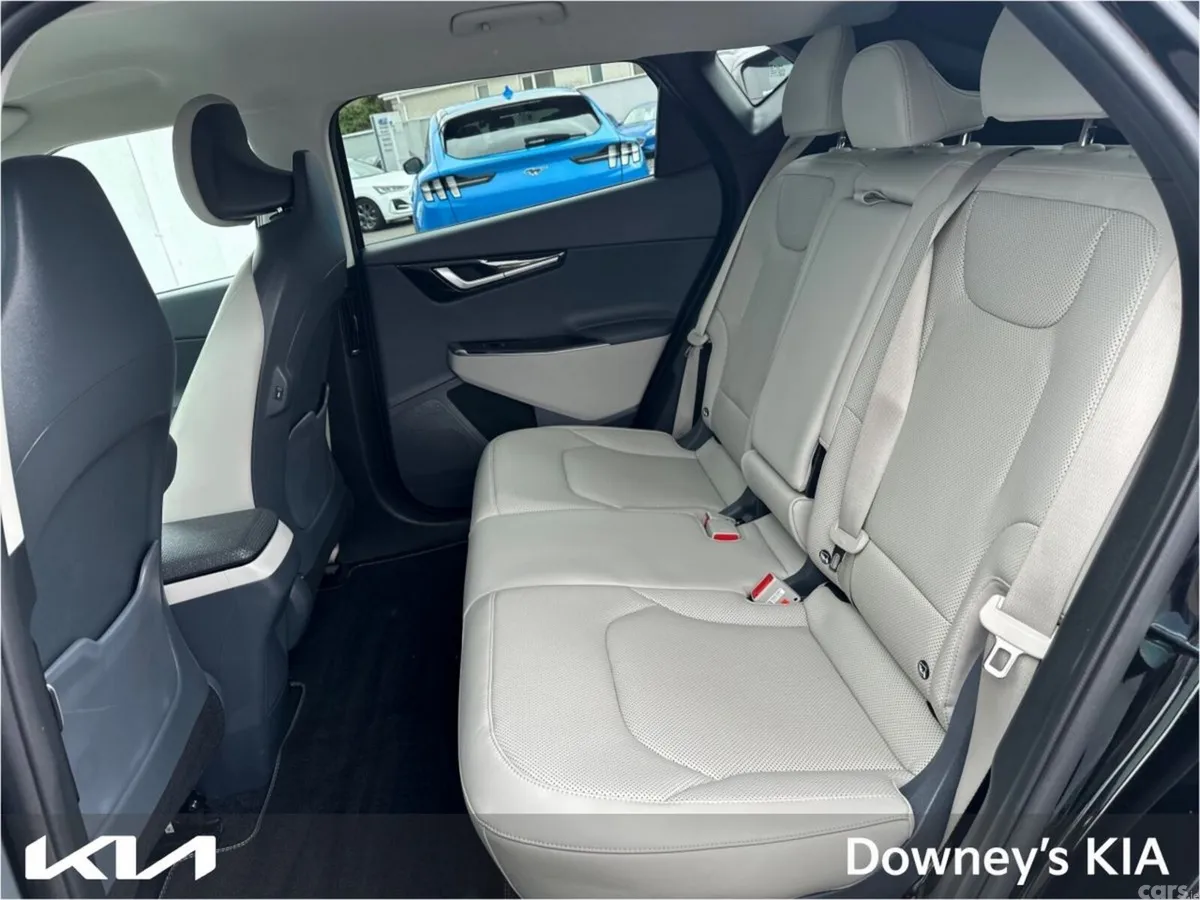 Kia EV6 Hatchback, Electric, 2025, Black