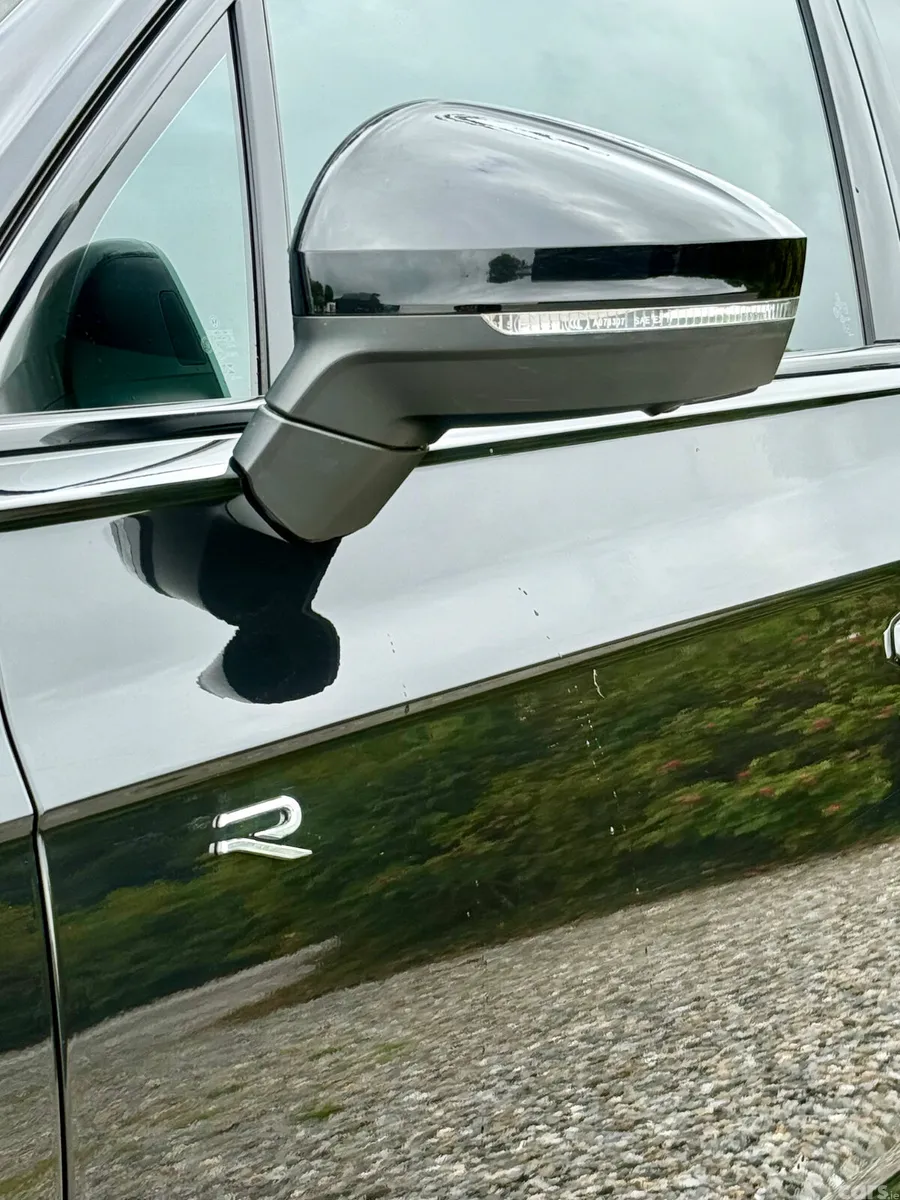 Volkswagen Touareg SUV, Petrol Plug-in Hybrid, 2024, Black