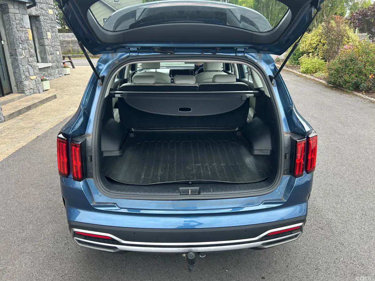Kia Sorento SUV, Diesel, 2023, Blue
