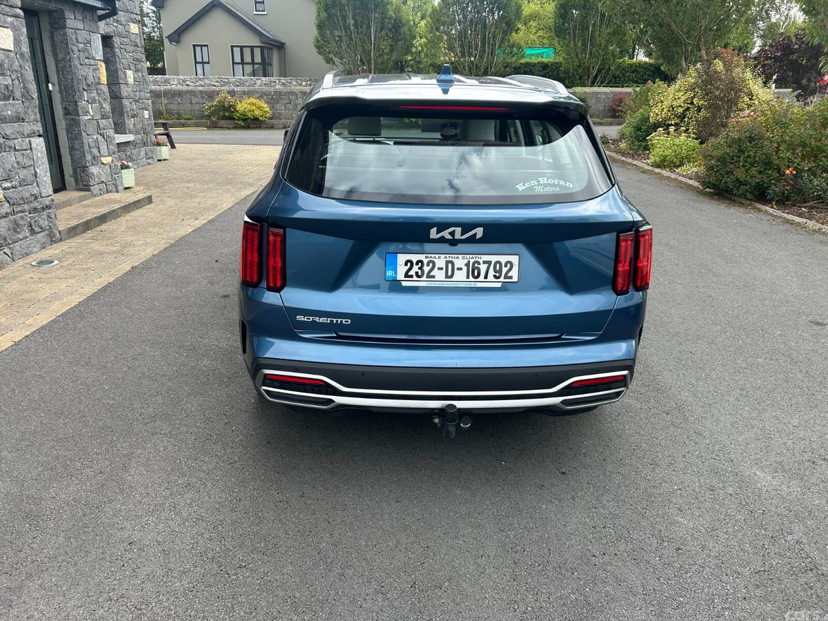 Kia Sorento SUV, Diesel, 2023, Blue