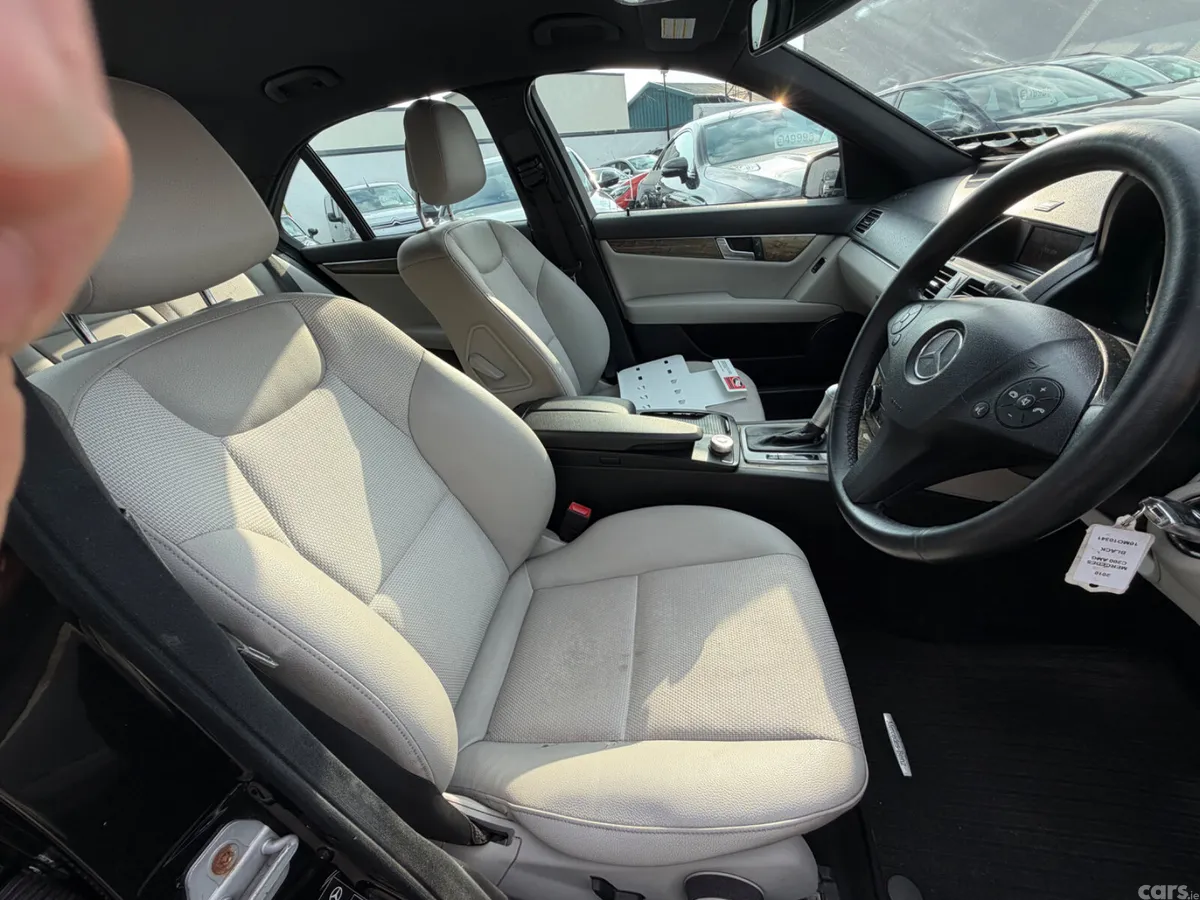 Mercedes-Benz C-Class Saloon, Diesel, 2010, Black