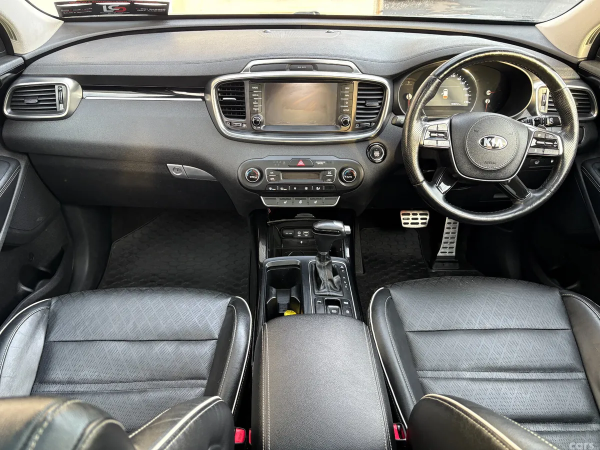 Kia Sorento SUV, Diesel, 2018, Grey