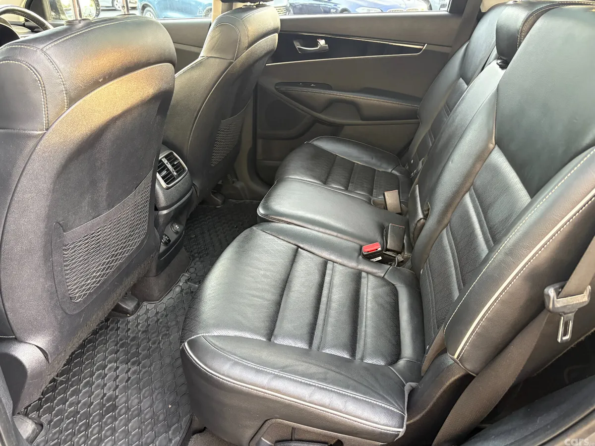 Kia Sorento SUV, Diesel, 2018, Grey