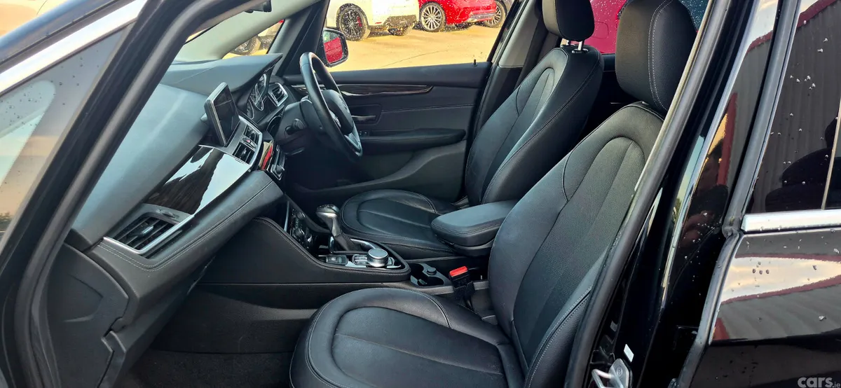 BMW 2-Series Hatchback, Diesel, 2017, Black