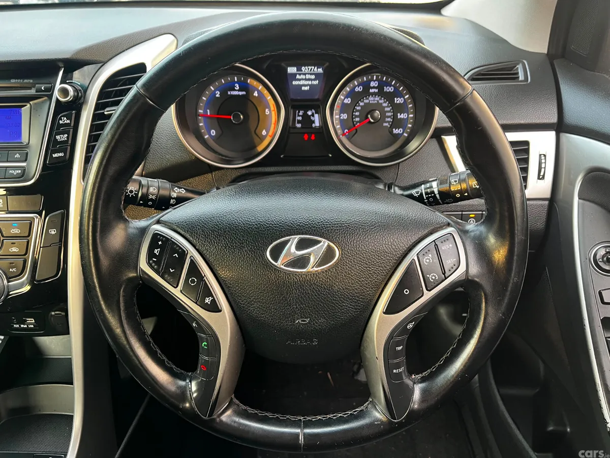 Hyundai i30 Hatchback, Diesel, 2015, Black