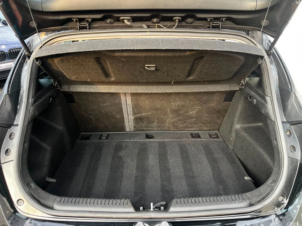 Hyundai i30 Hatchback, Diesel, 2015, Black