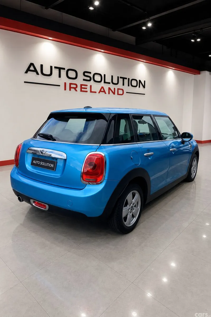 Mini Cooper Hatchback, Petrol, 2016, Blue