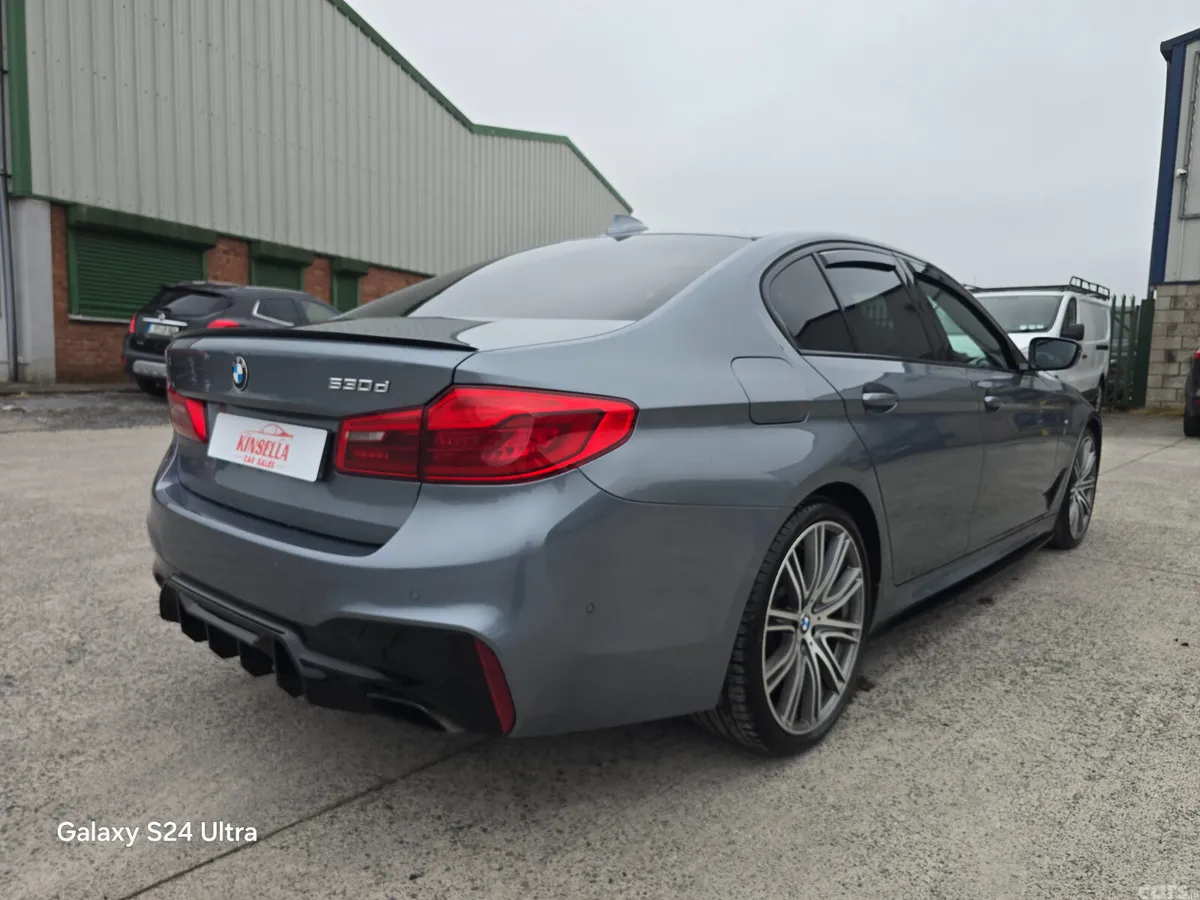 BMW 5-Series Saloon, Diesel, 2018, Blue
