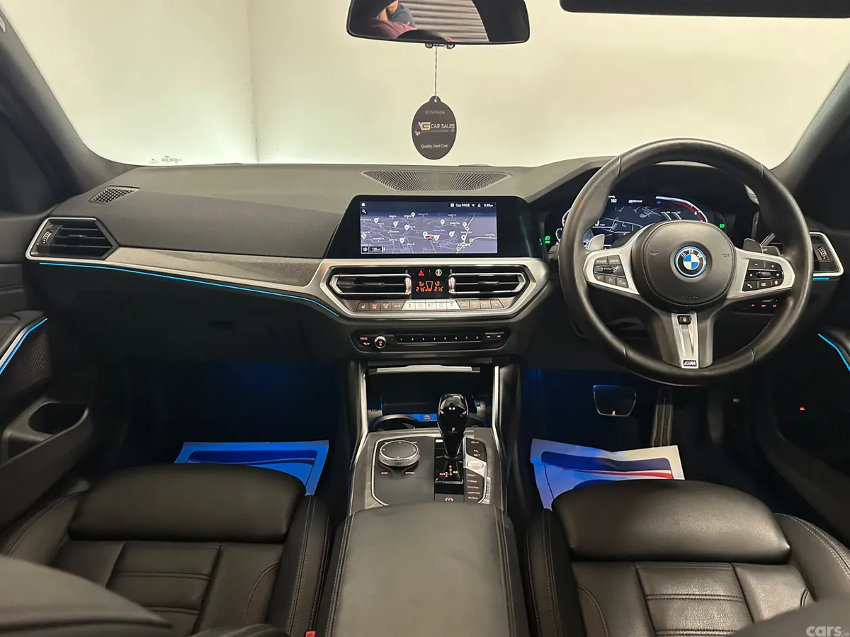 BMW 3-Series Saloon, Petrol Hybrid, 2022, Grey