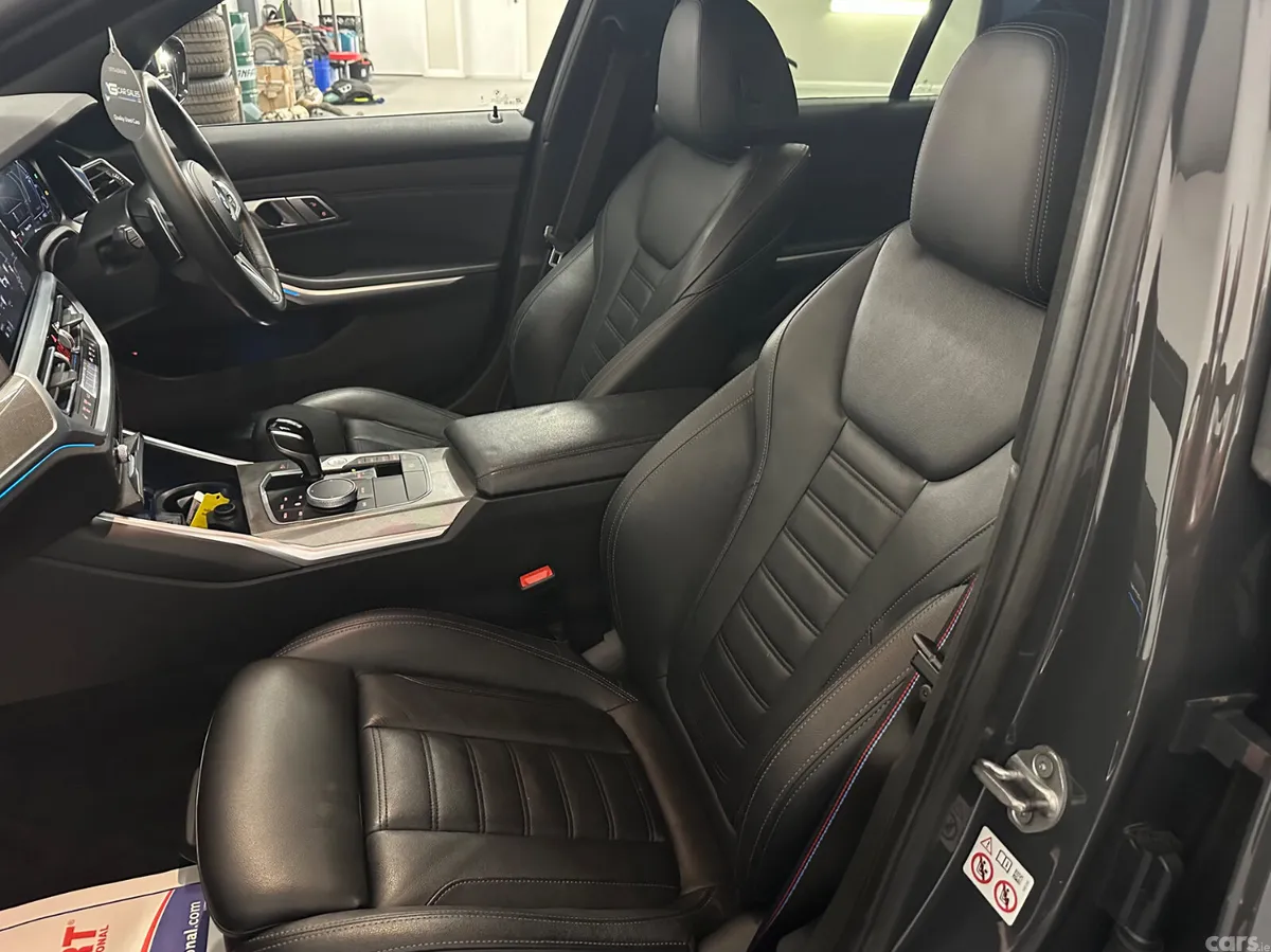 BMW 3-Series Saloon, Petrol Hybrid, 2022, Grey
