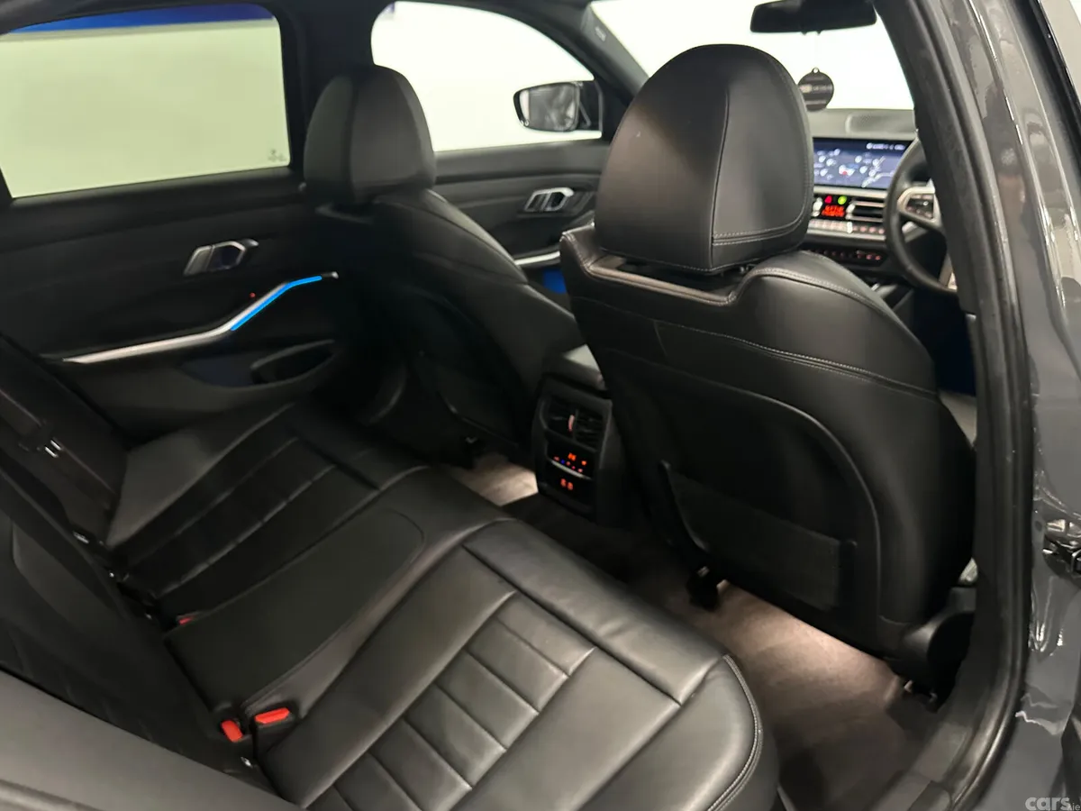BMW 3-Series Saloon, Petrol Hybrid, 2022, Grey