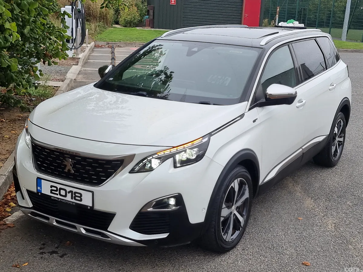 Peugeot 5008 MPV, Diesel, 2018, White