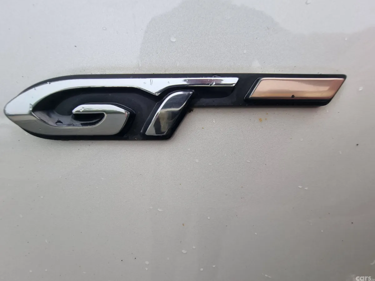 Peugeot 5008 MPV, Diesel, 2018, White