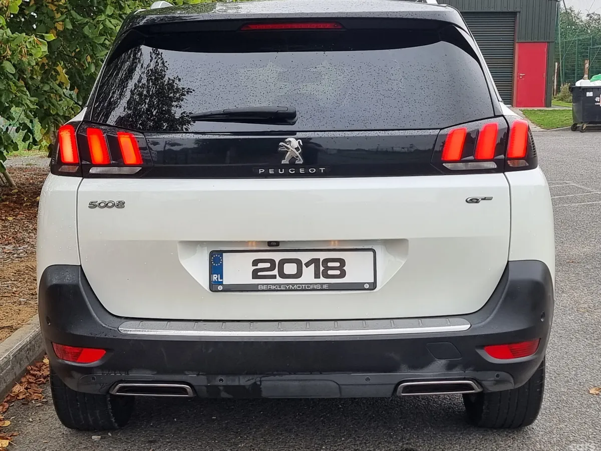 Peugeot 5008 MPV, Diesel, 2018, White