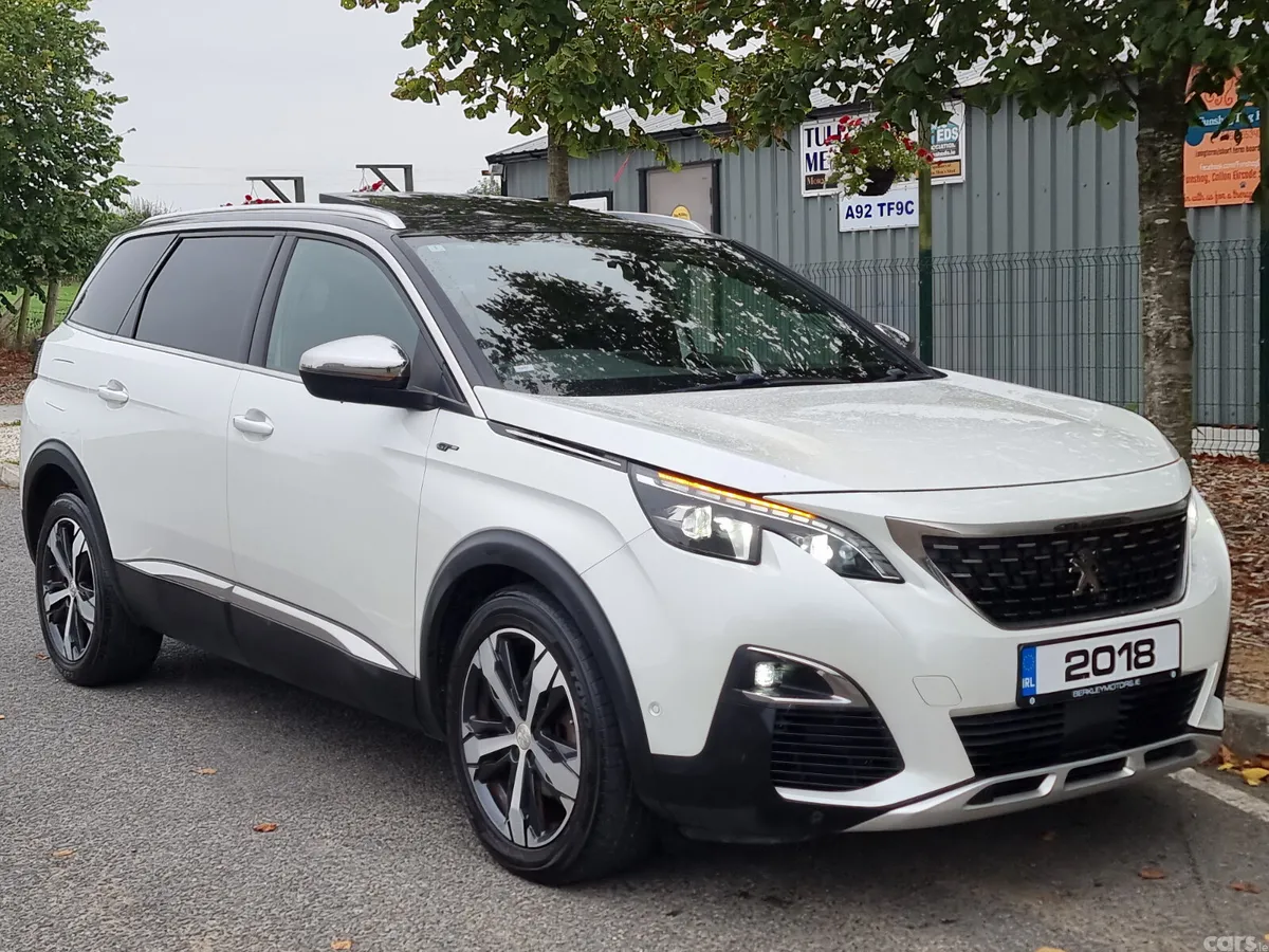 Peugeot 5008 MPV, Diesel, 2018, White