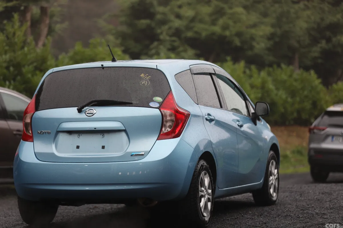Nissan Note Hatchback, Petrol, 2013, Blue