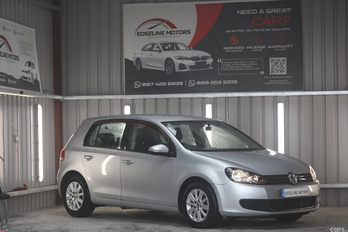 Volkswagen Golf Hatchback, Petrol, 2012, Silver