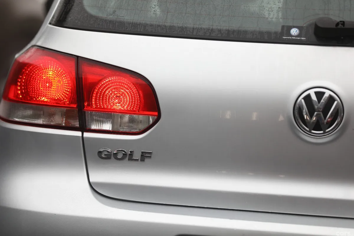 Volkswagen Golf Hatchback, Petrol, 2012, Silver