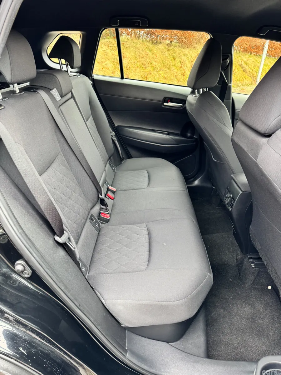 Toyota Corolla Hatchback, Petrol Hybrid, 2023, Black