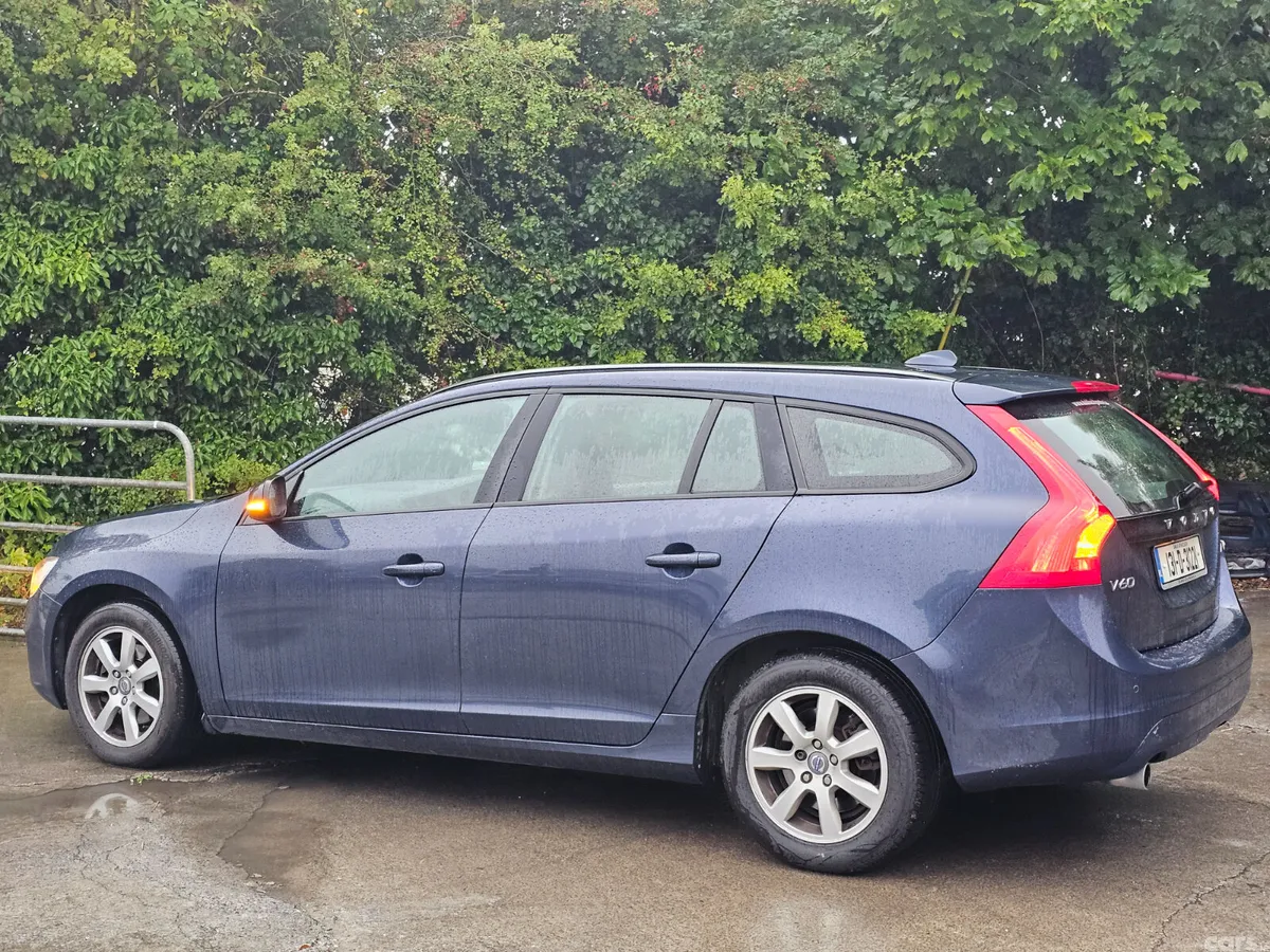 Volvo V60 Estate, Diesel, 2013, Blue