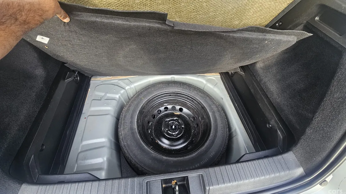 Renault Captur Hatchback, Petrol, 2020, Grey
