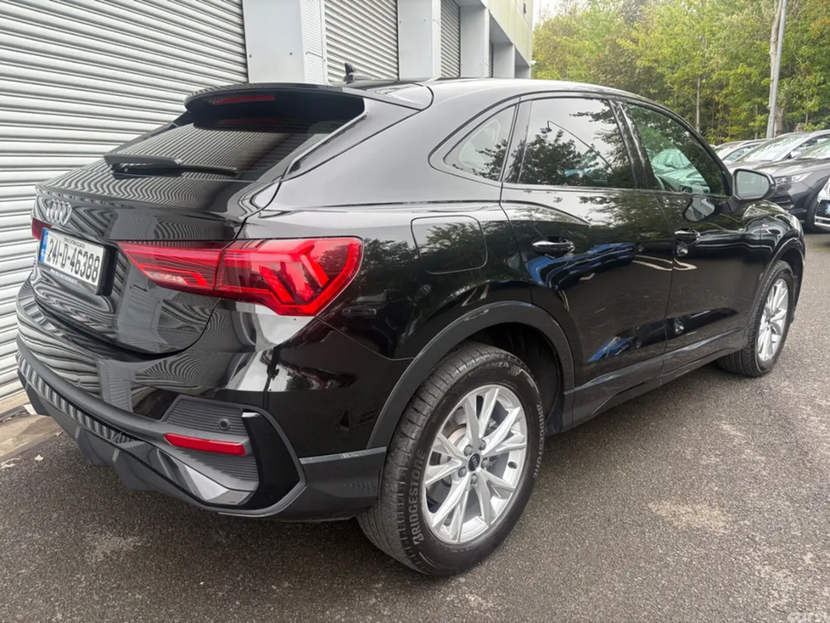 Audi Q3 Hatchback, Petrol Plug-in Hybrid, 2024, Black