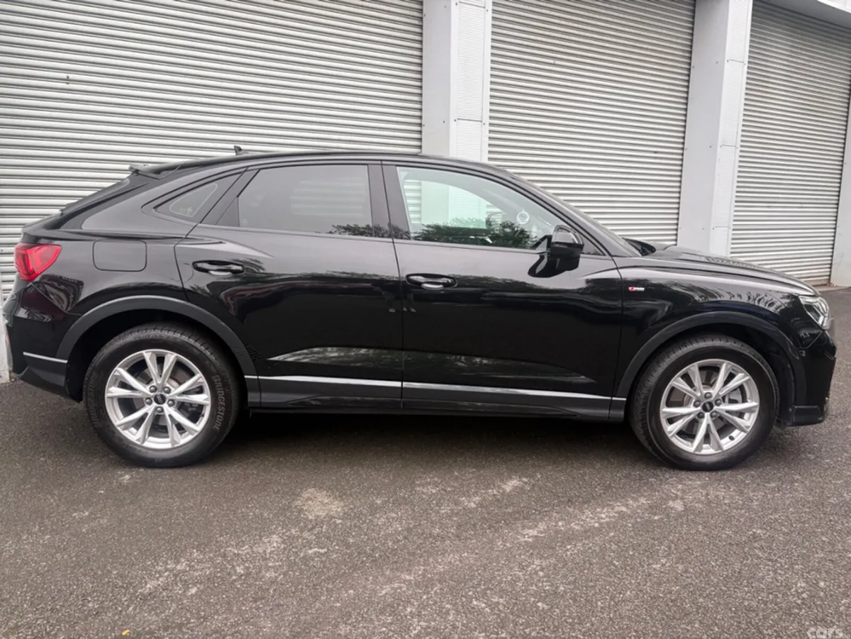 Audi Q3 Hatchback, Petrol Plug-in Hybrid, 2024, Black