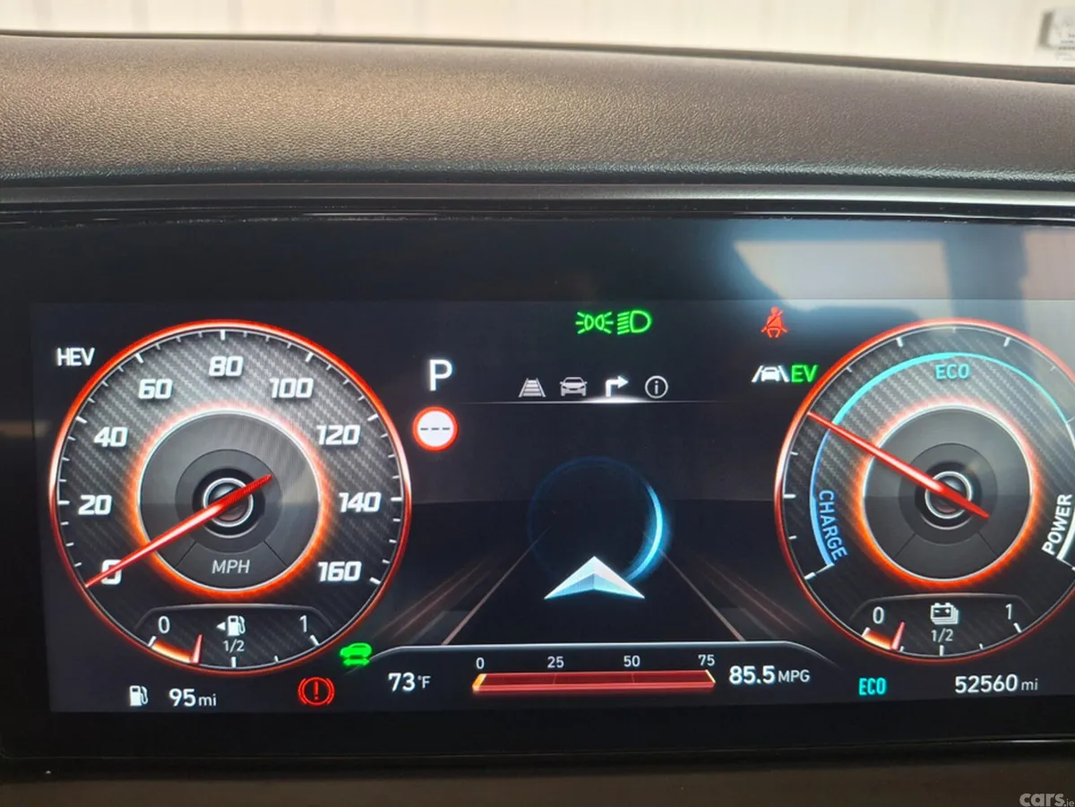 Hyundai Tucson MPV, Petrol Hybrid, 2023, Red