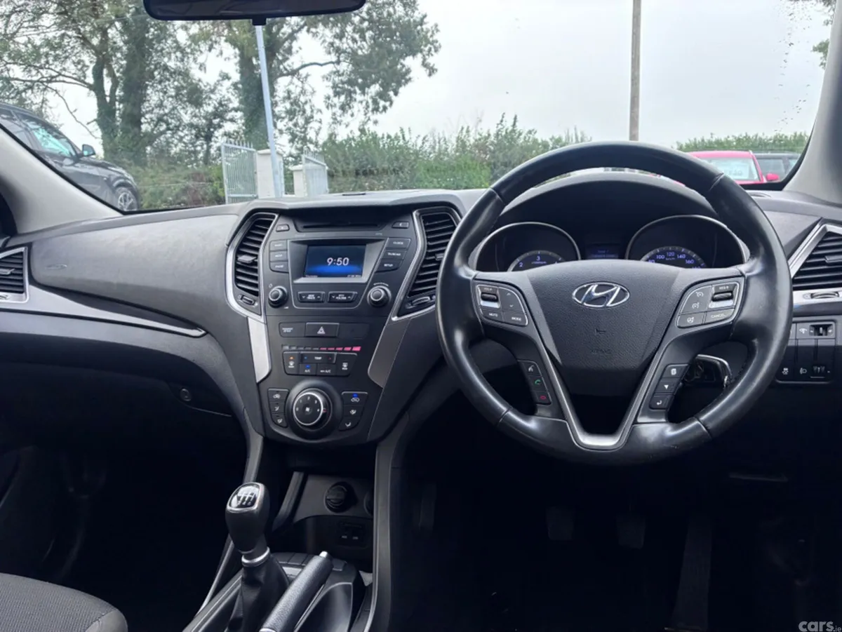 Hyundai Santa Fe SUV, Diesel, 2015, Silver