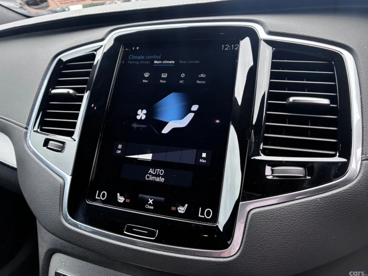 Volvo XC90 SUV, Petrol Plug-in Hybrid, 2020, White