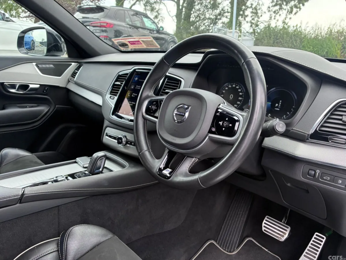Volvo XC90 SUV, Petrol Plug-in Hybrid, 2020, White