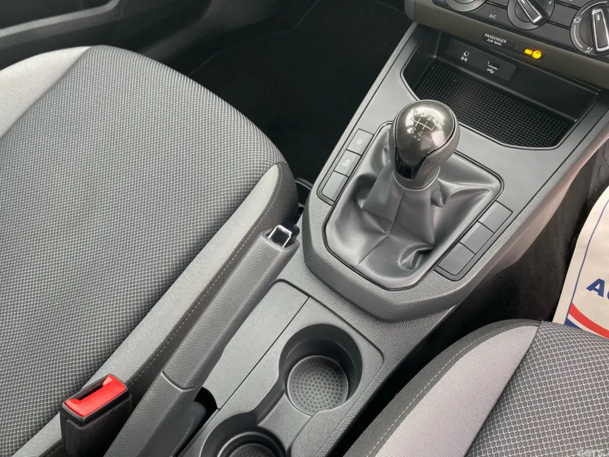 SEAT Ibiza Hatchback, Petrol, 2020, Red
