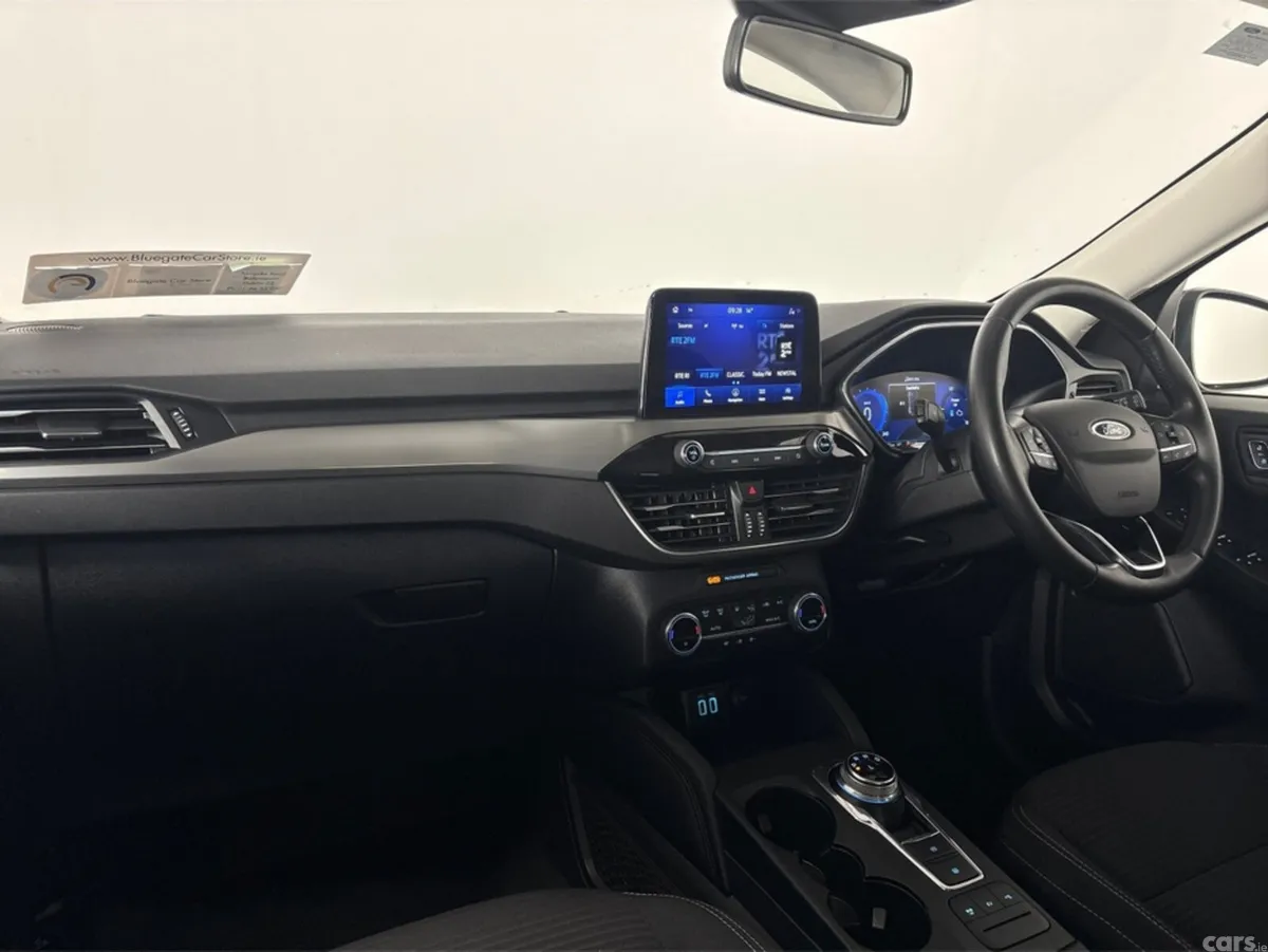 Ford Kuga MPV, Petrol Hybrid, 2022, Grey