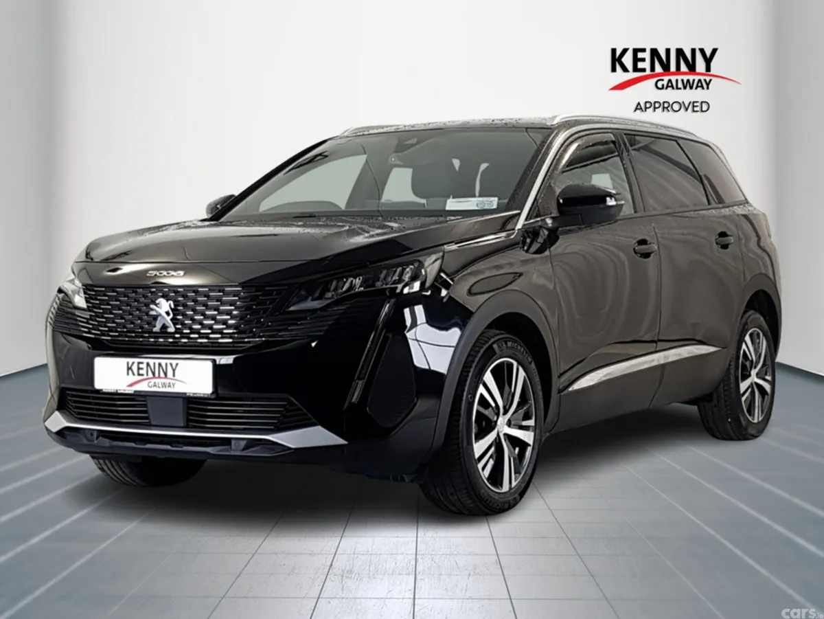 Peugeot 5008 MPV, Diesel, 2024, Black