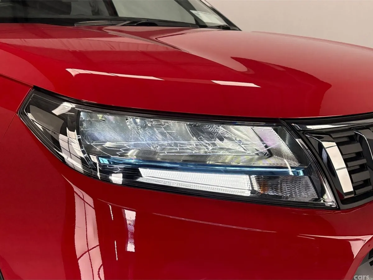 Suzuki Vitara SUV, Petrol, 2023, Red
