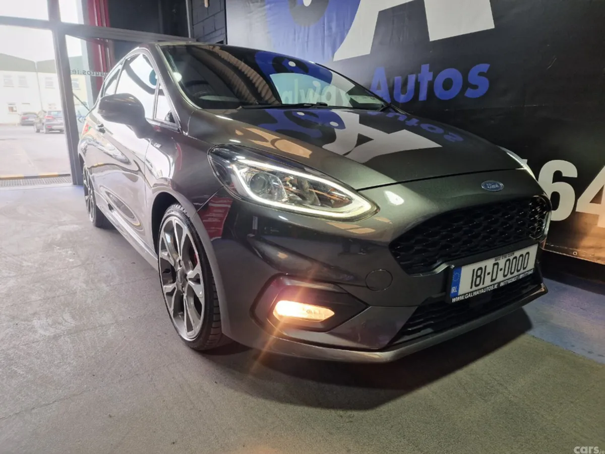 Ford Fiesta Hatchback, Petrol, 2018, Grey