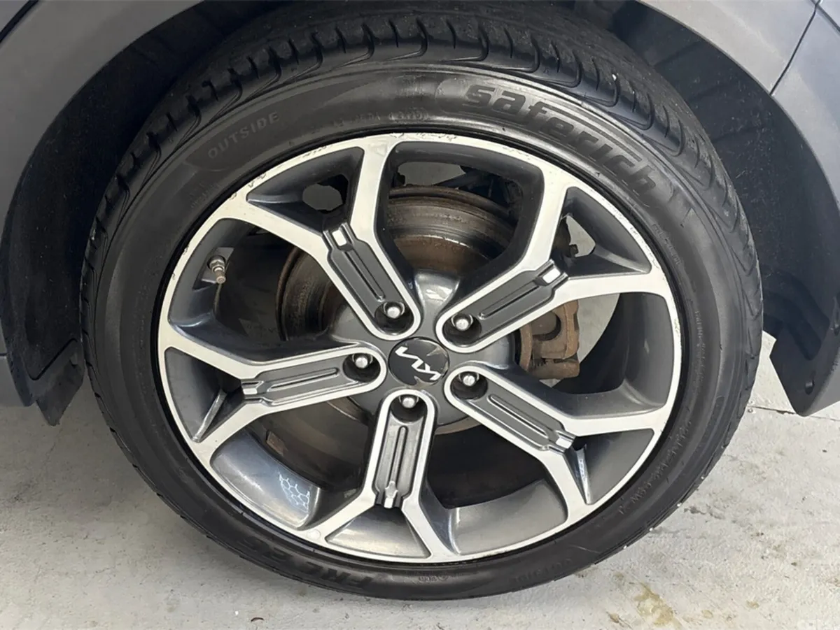 Kia XCeed Hatchback, Petrol Hybrid, 2022, Grey