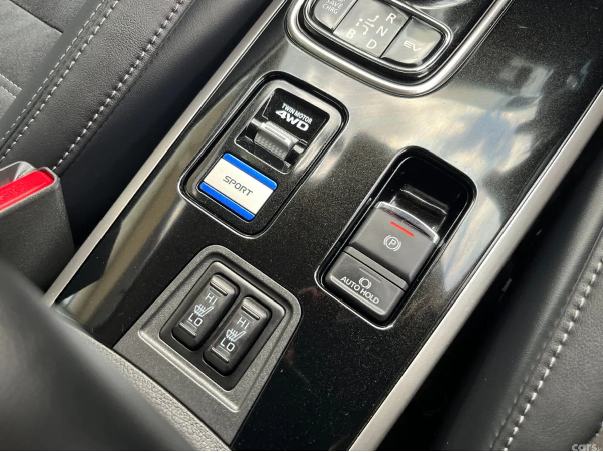 Mitsubishi Outlander SUV, Petrol Plug-in Hybrid, 2021, Grey