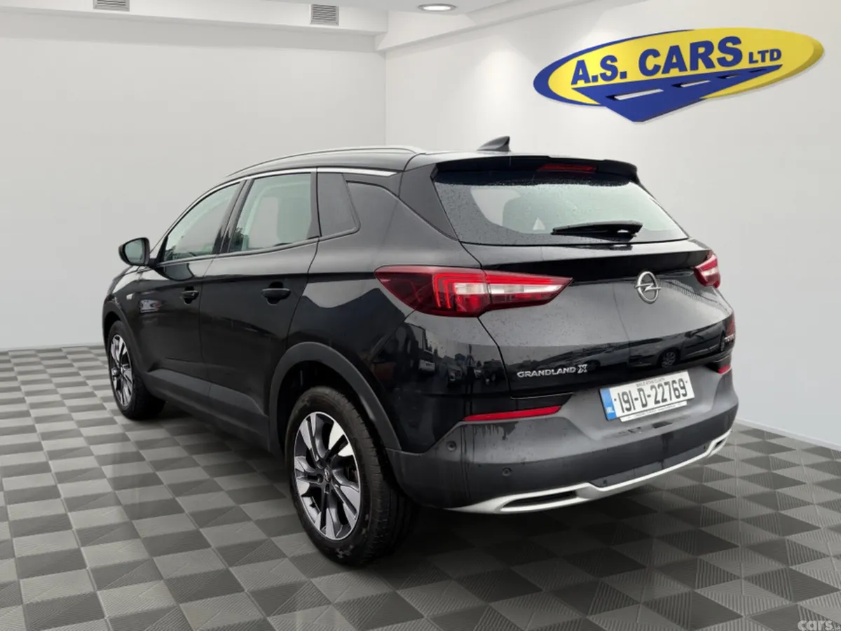 Opel Grandland X SUV, Diesel, 2019, Black