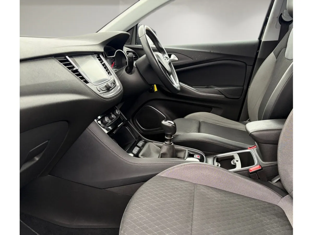 Opel Grandland X SUV, Diesel, 2019, Black