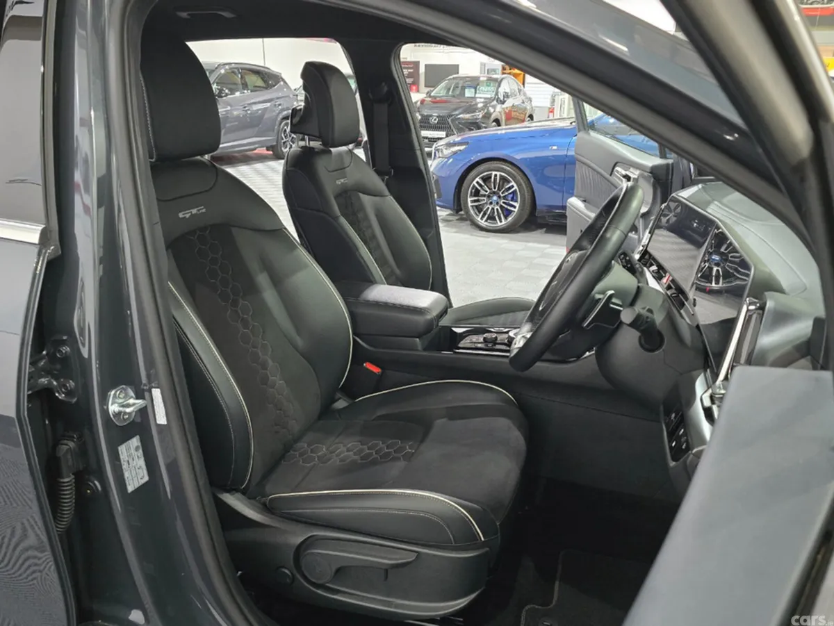 Kia Sportage SUV, Petrol Plug-in Hybrid, 2024, Grey