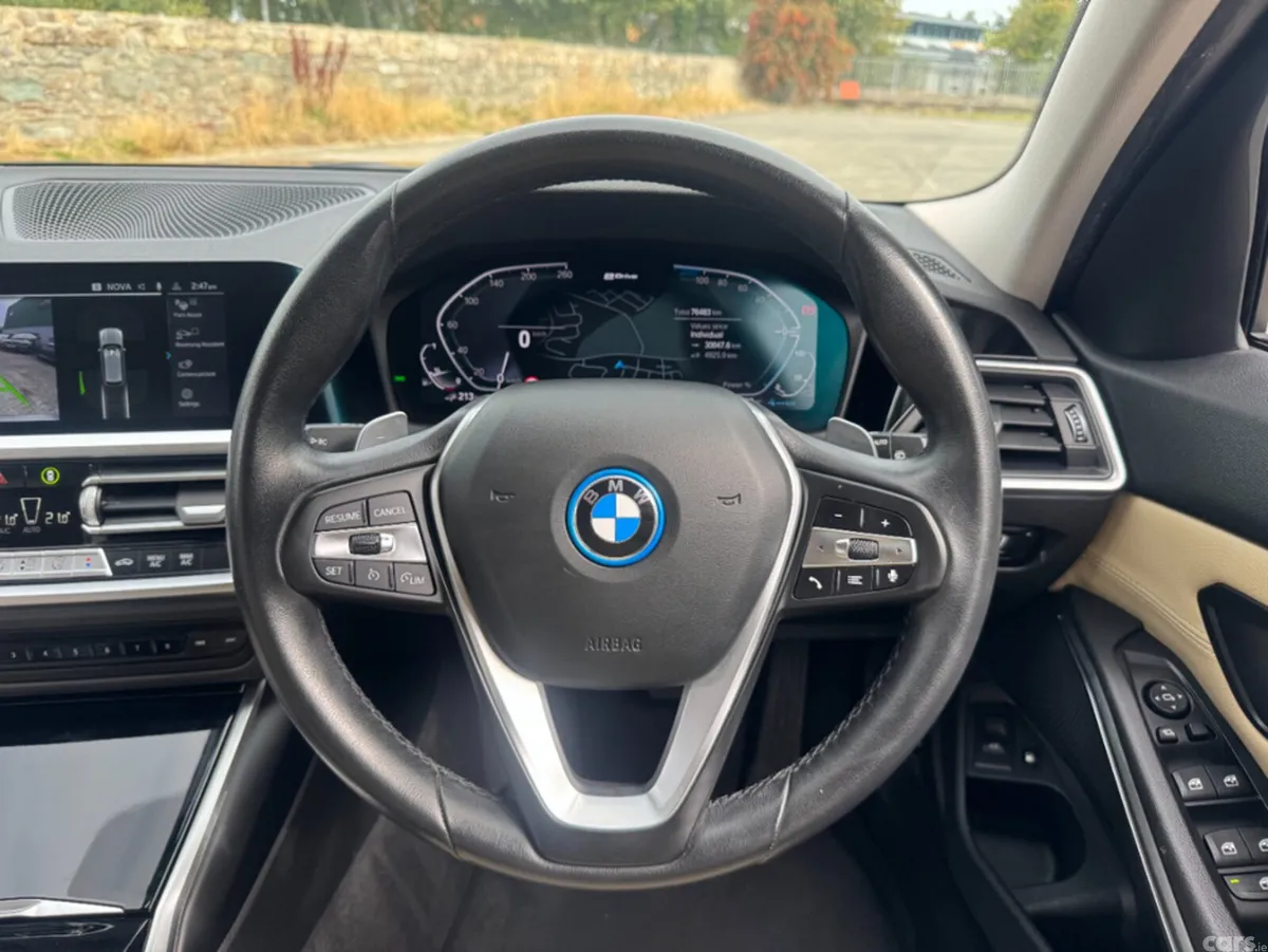 BMW 3-Series Estate, Petrol Plug-in Hybrid, 2021, Grey